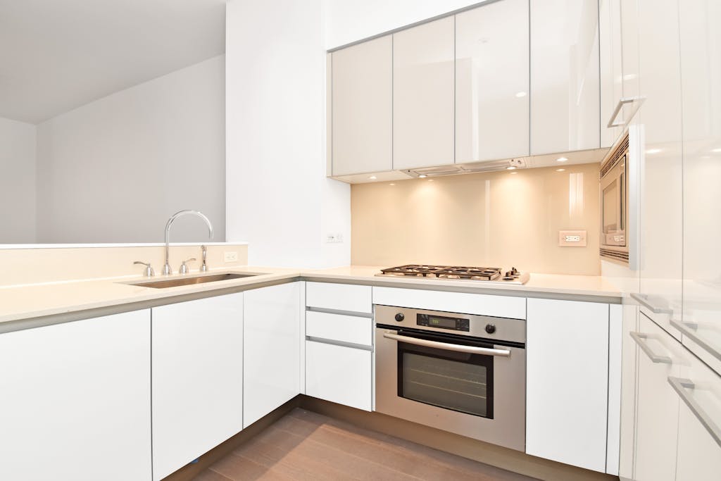 25 Broad Street Unit: 7P