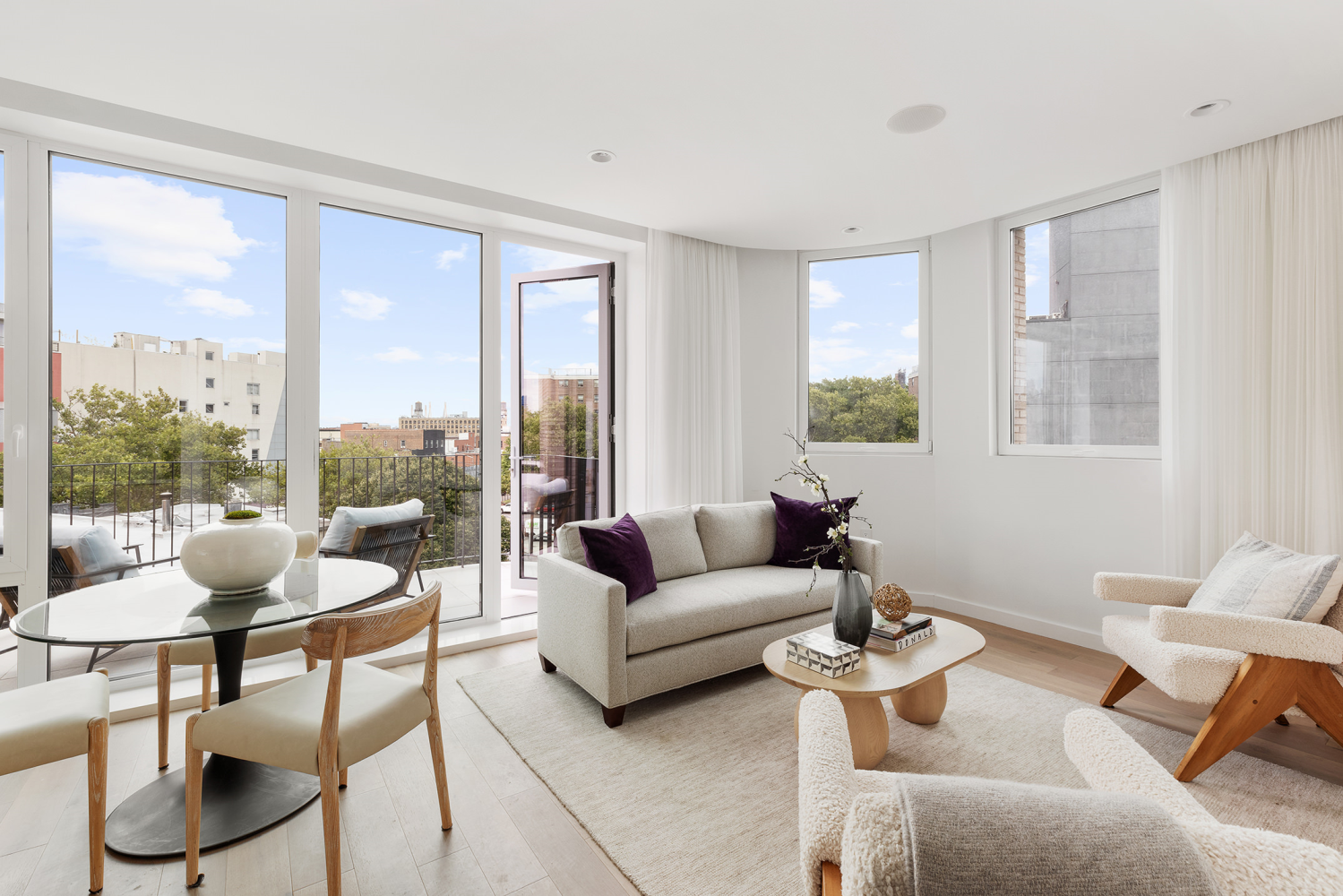 128 Woodpoint Road Unit: 5