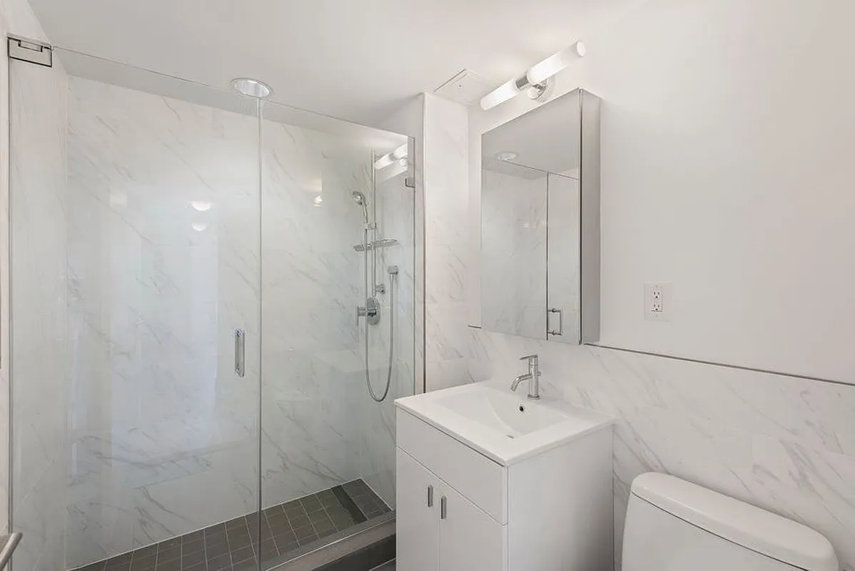 171 West 131st Street Unit: 515