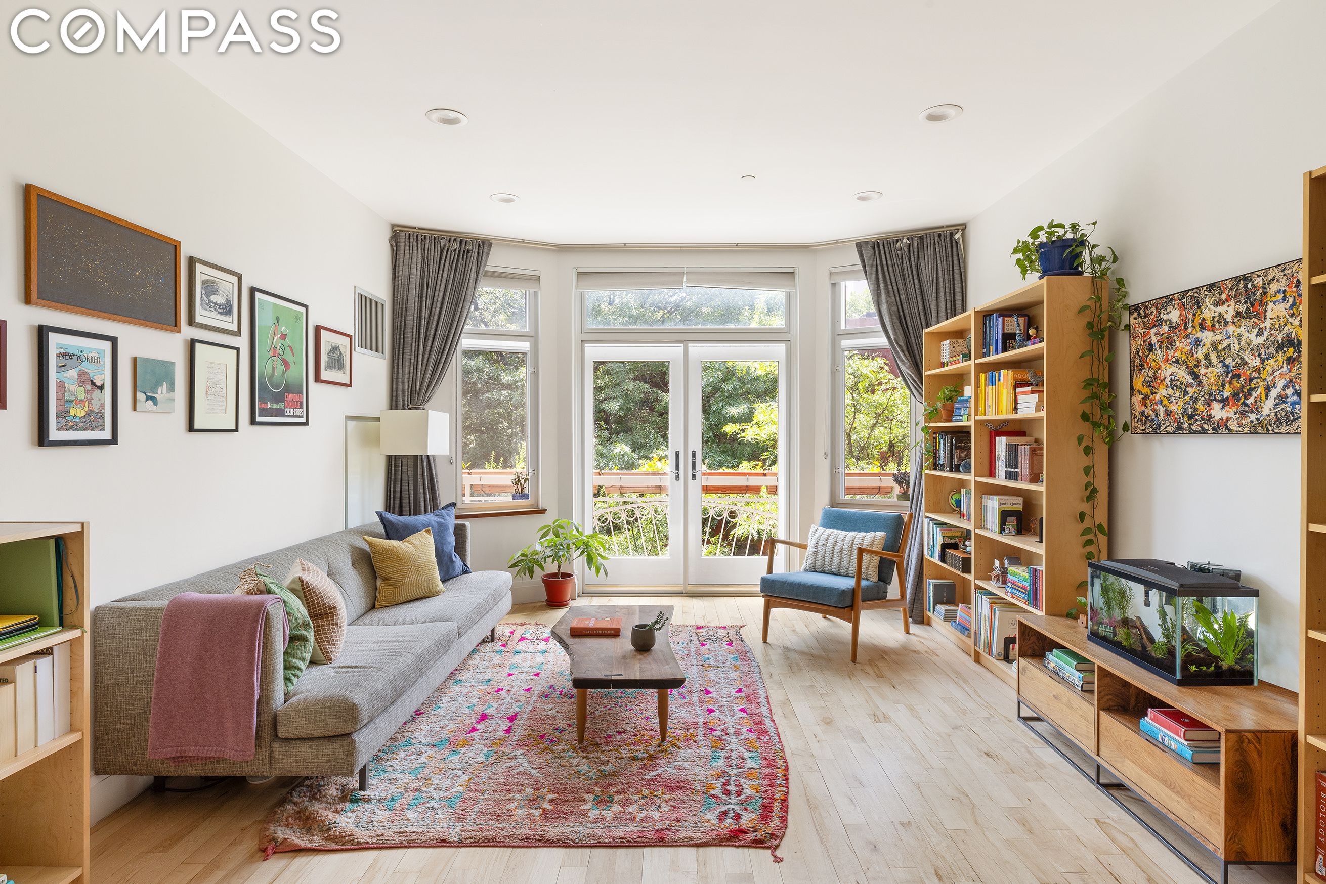 675 Sackett Street 309