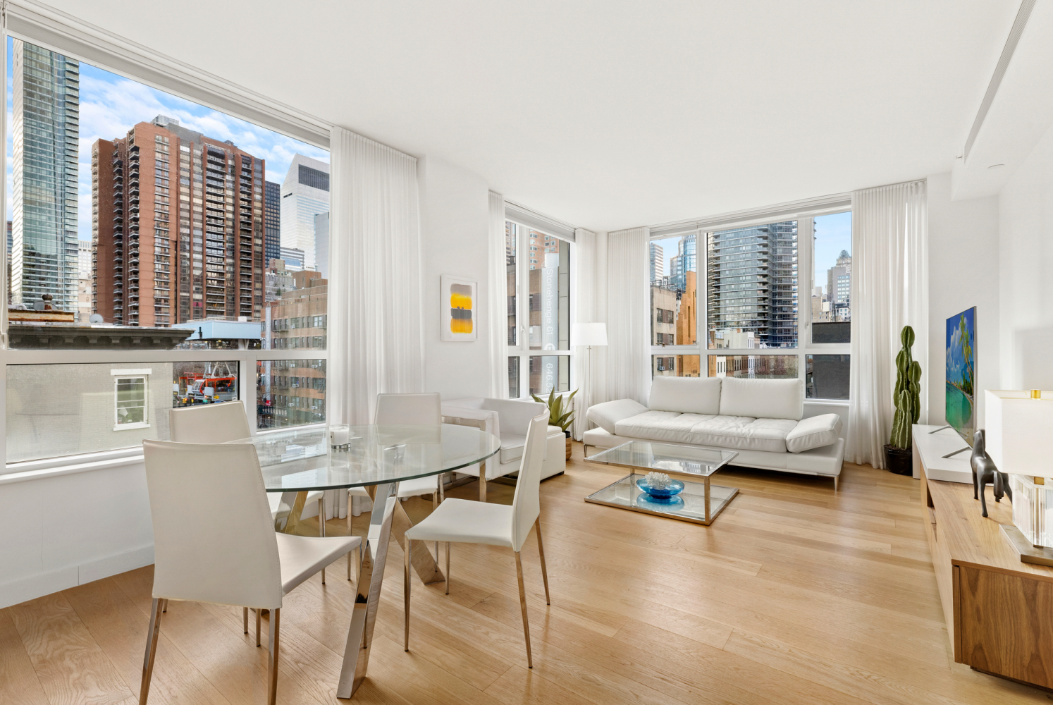 301 East 61st Street 4B