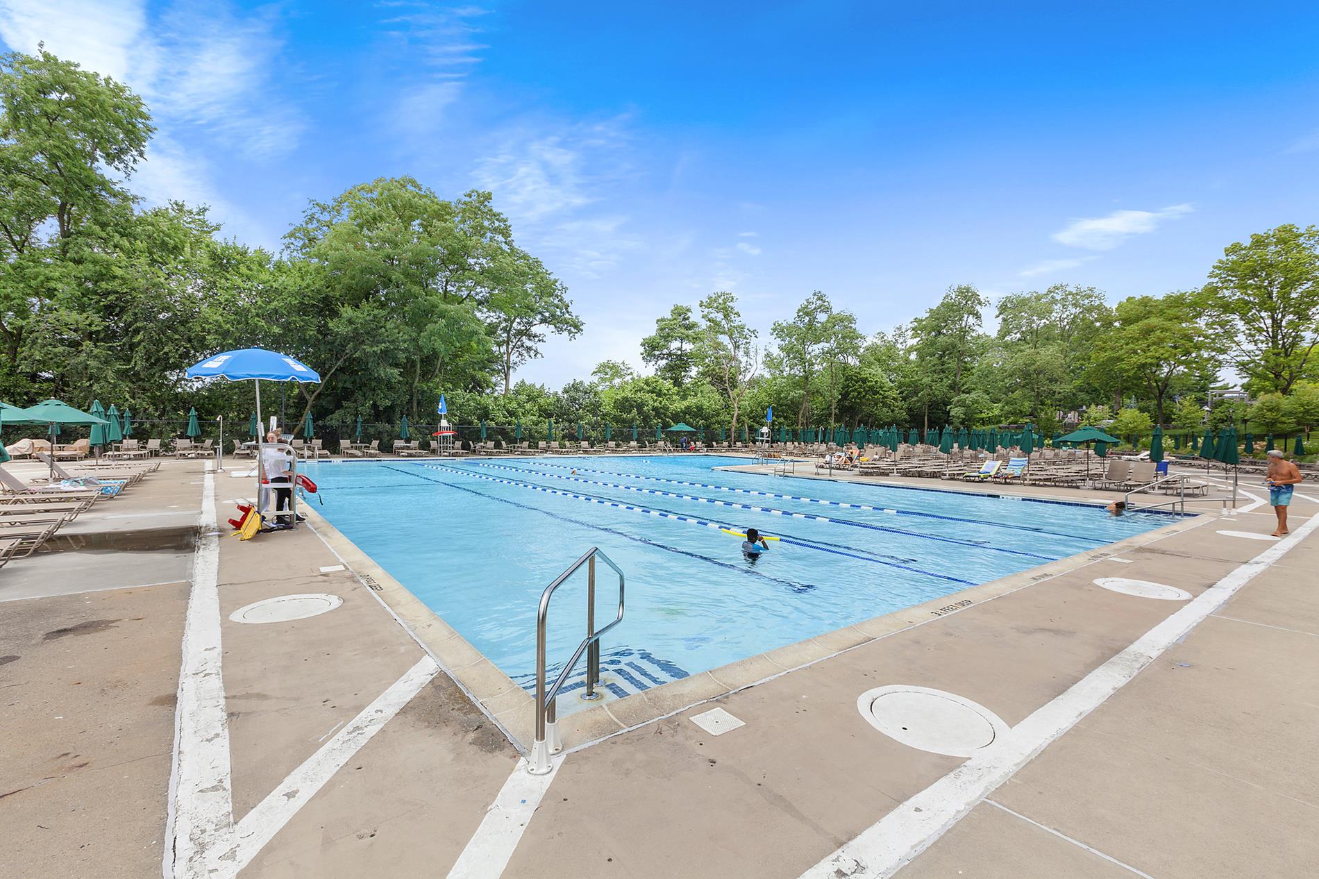 5800 Arlington Avenue 6-K