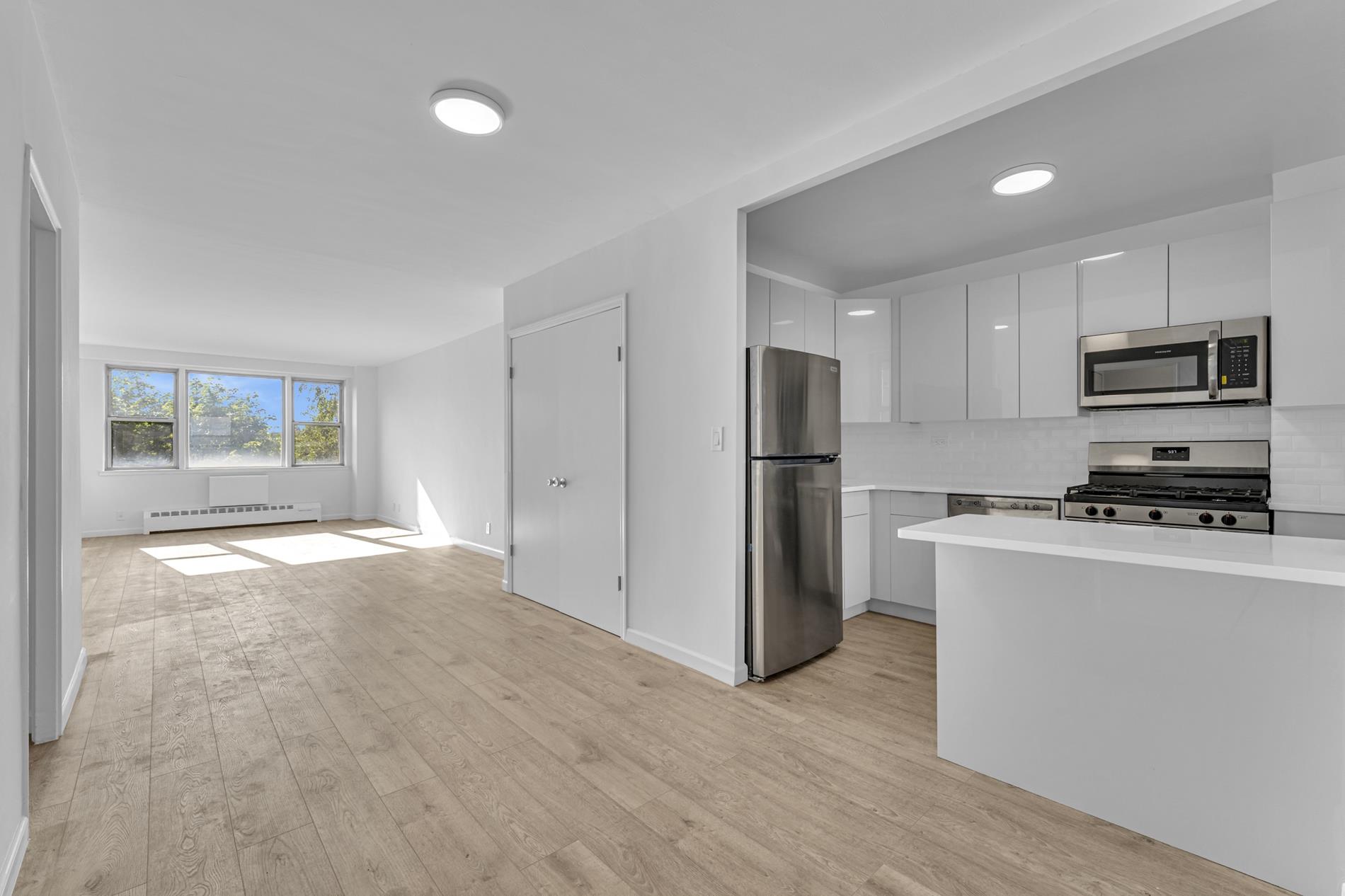 5800 Arlington Avenue 6-K