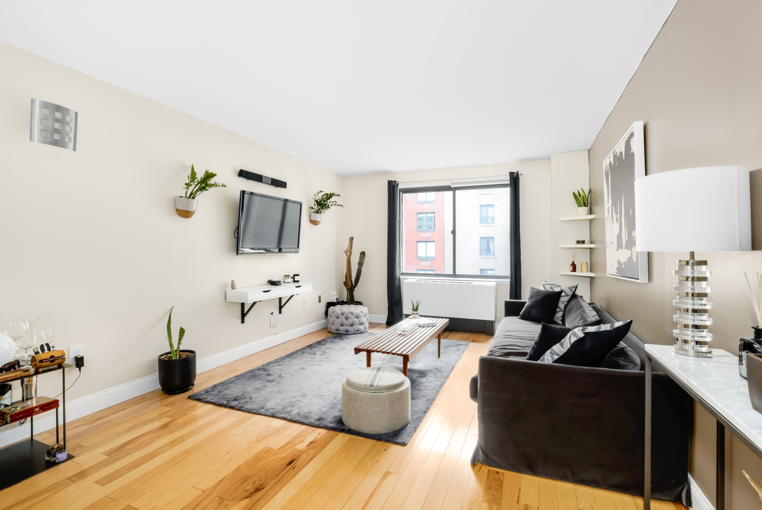 280 Rector Place Unit: 5A