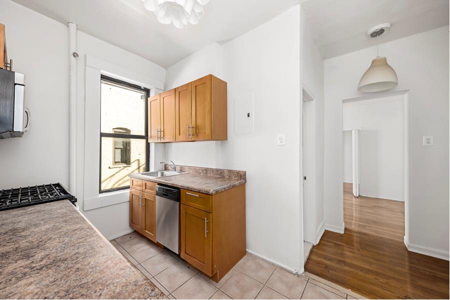 256 PACIFIC Street 24