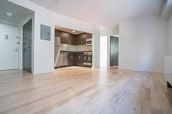 1810 3rd Avenue B2B