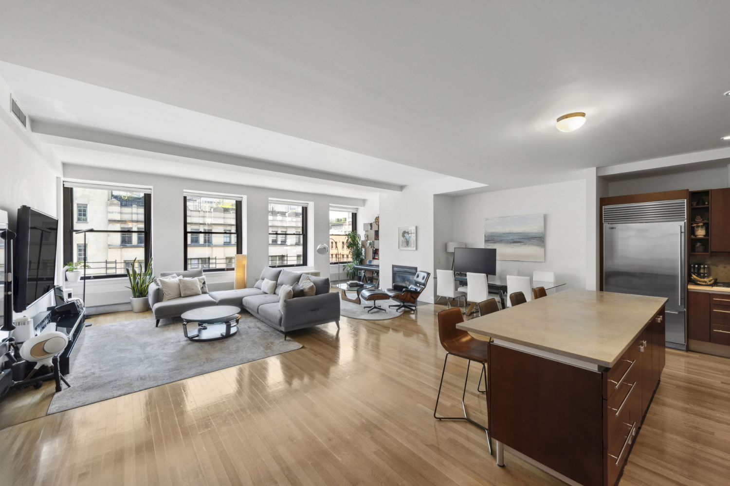 124 Hudson Street Unit: 6B