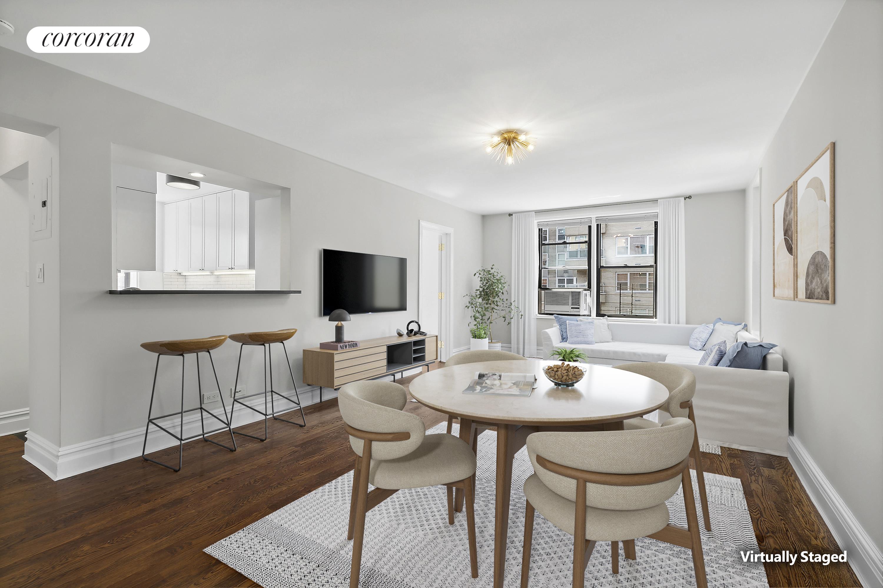 30 E 9TH Street 4K