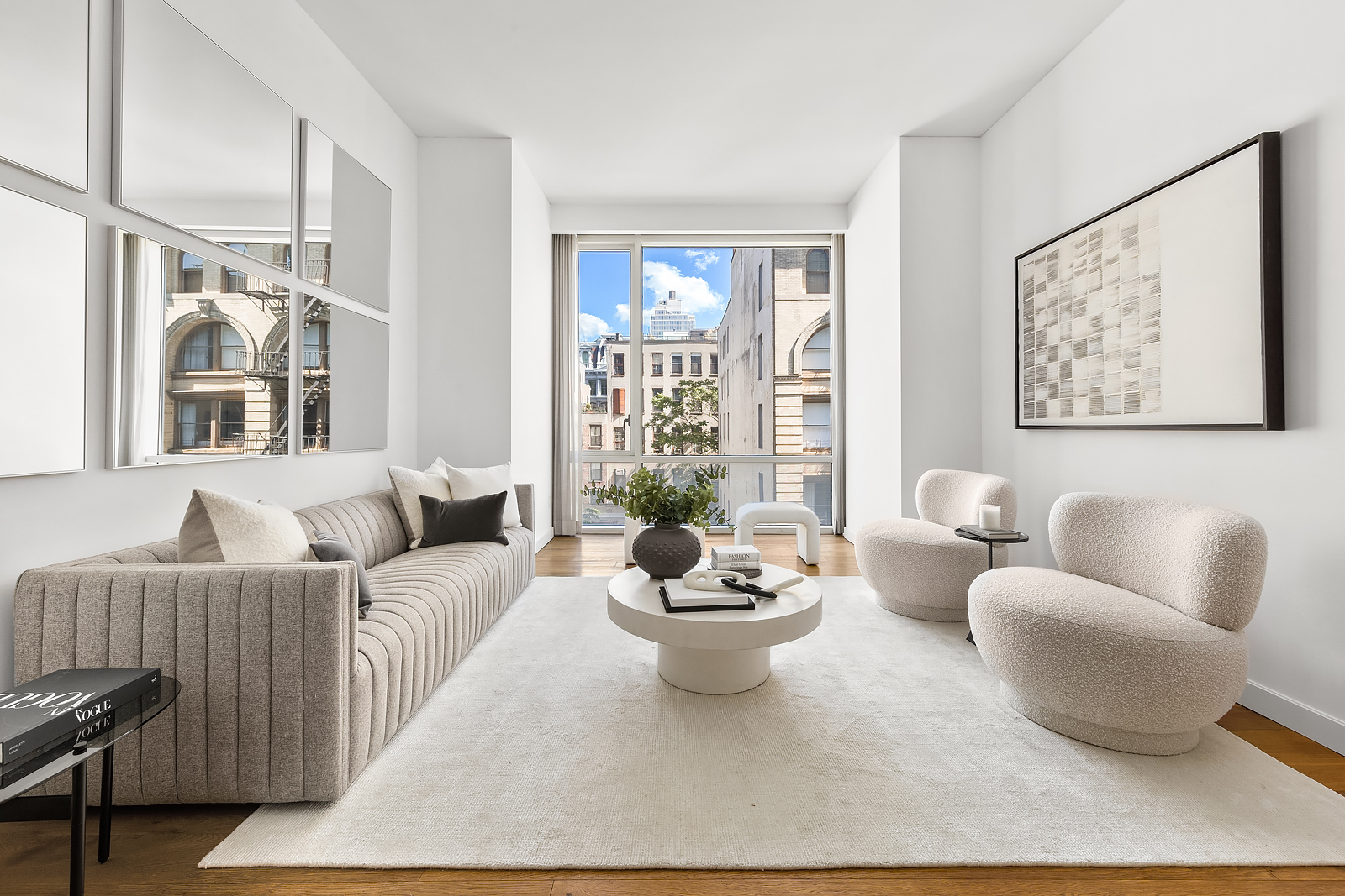 311 W BROADWAY Unit: 5F