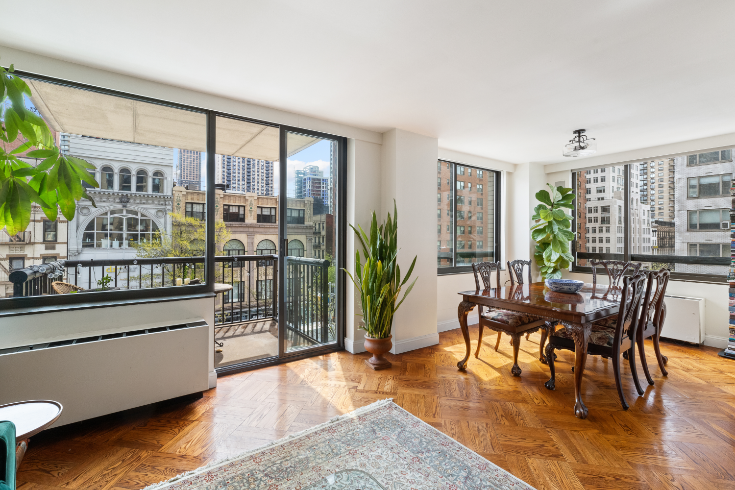 171 East 84th Street Unit: 4B