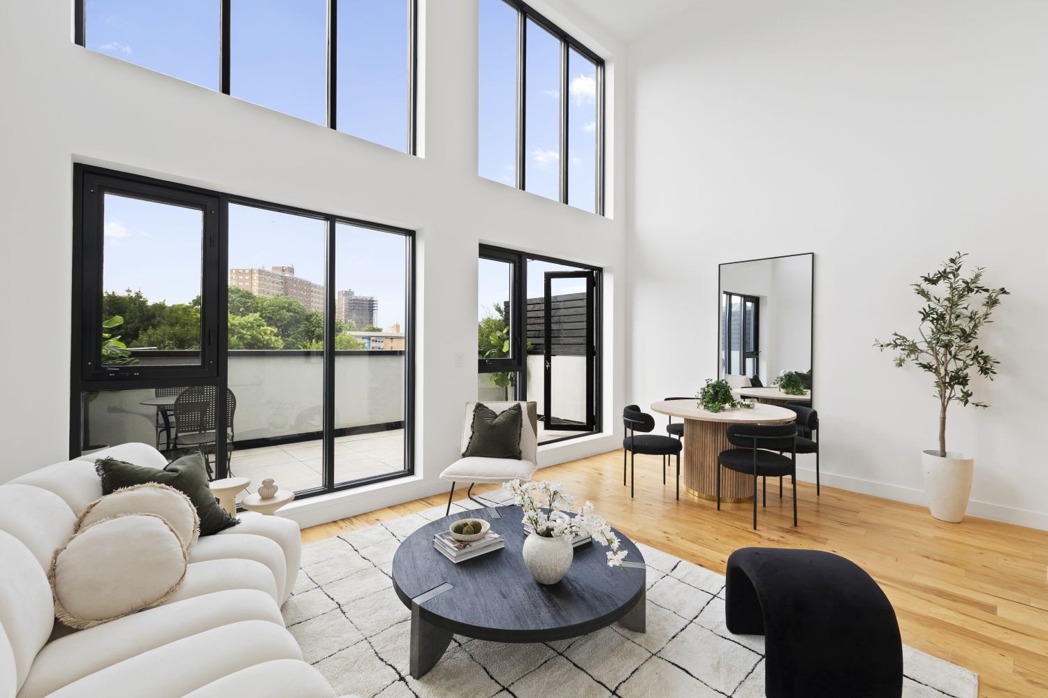 924 Lafayette Avenue Unit: PH