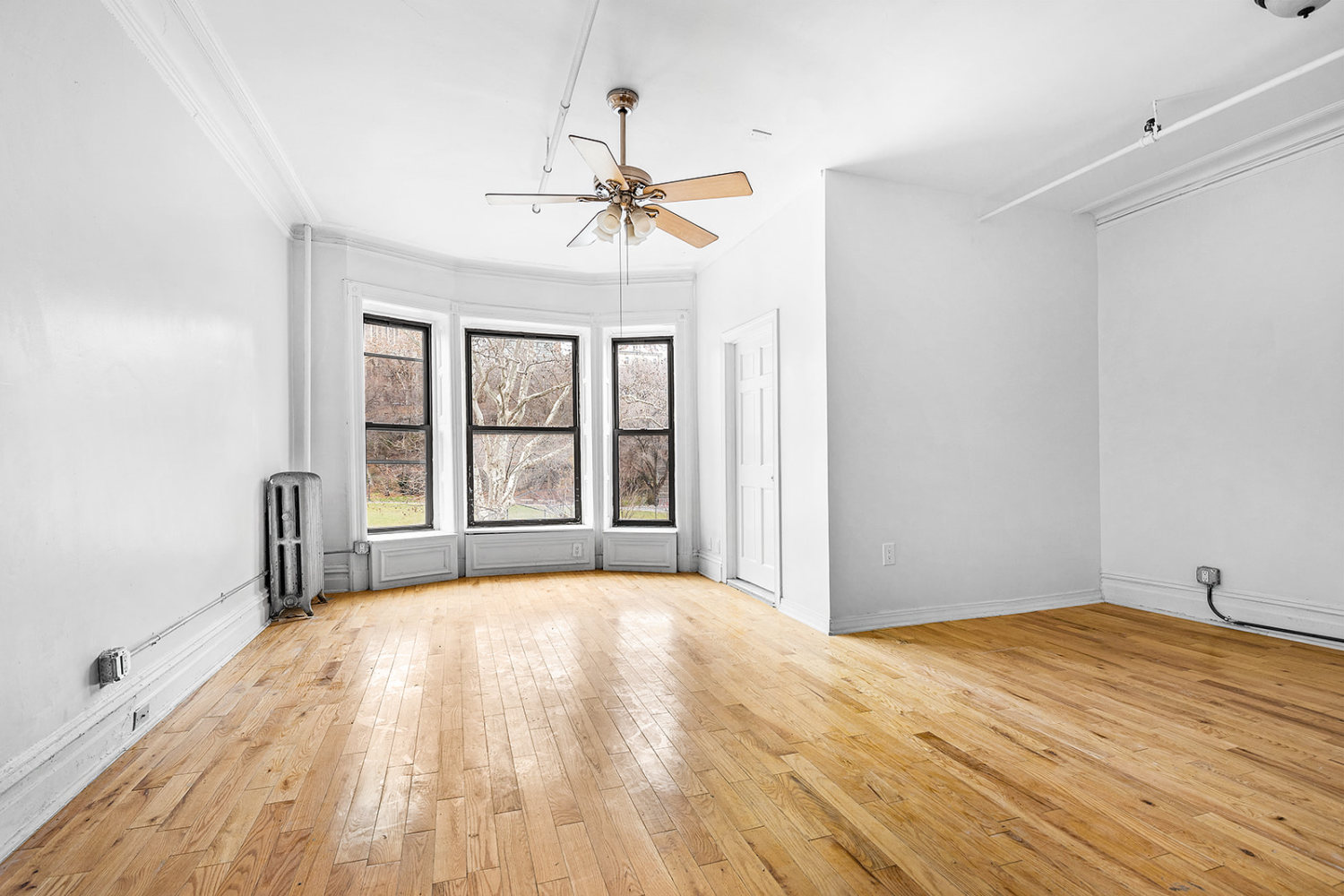 296 Manhattan Avenue 3F