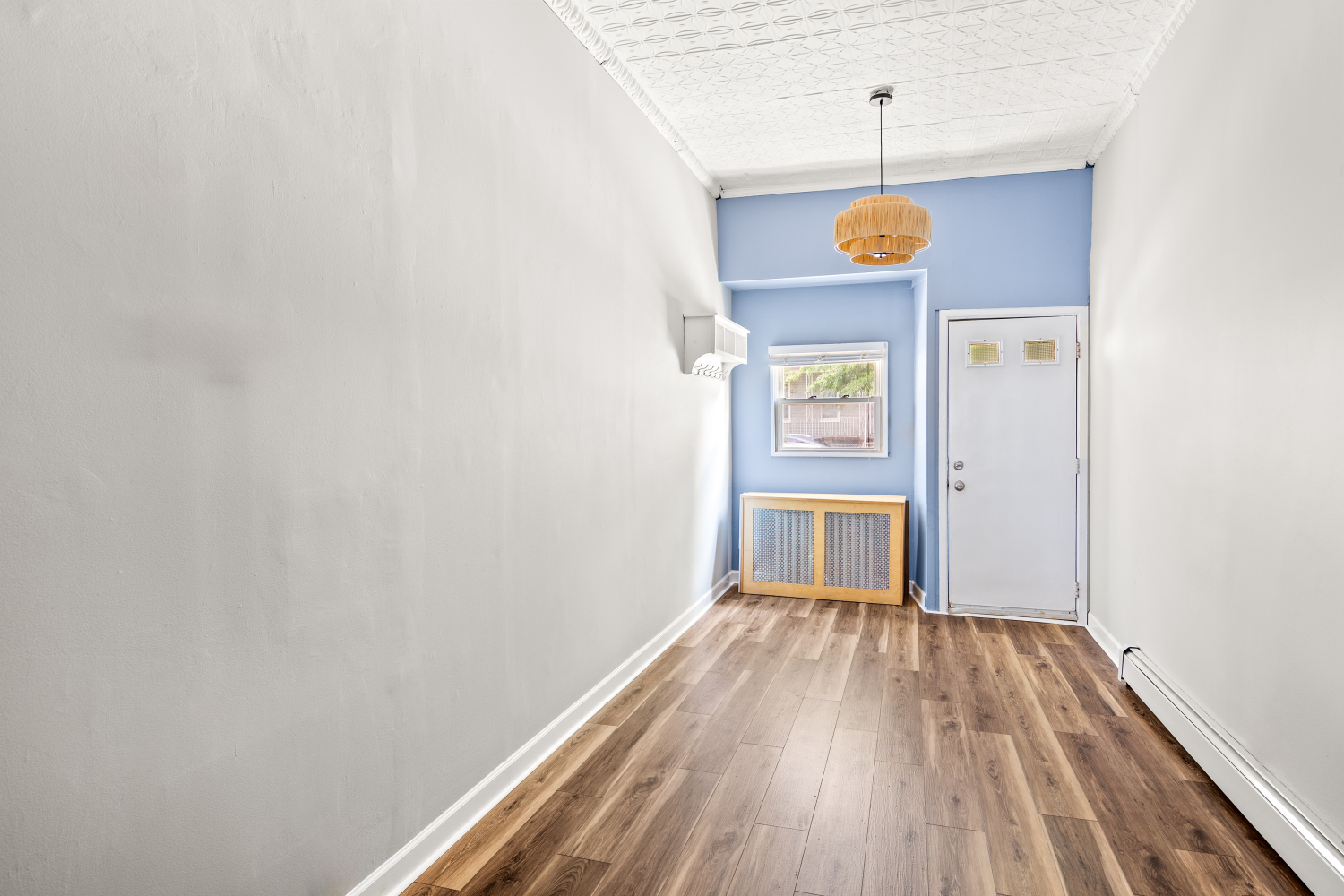 411 Greenwood Avenue 1