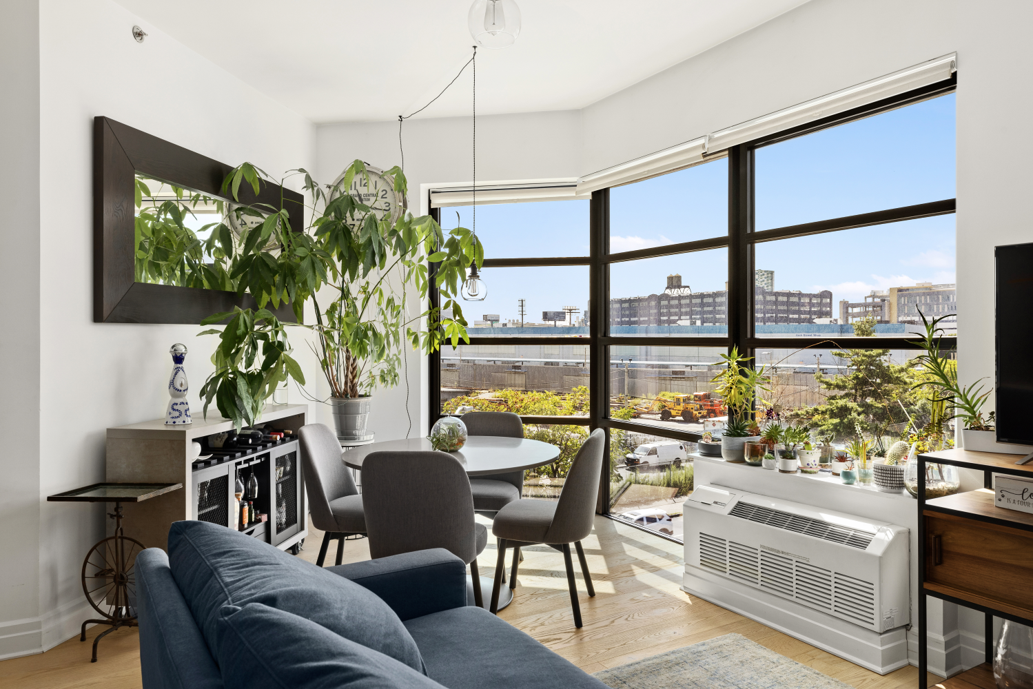 13-33 Jackson Ave 4C