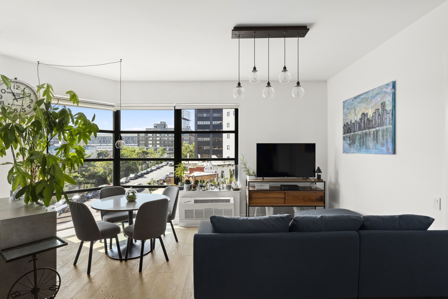 13-33 Jackson Ave 4C