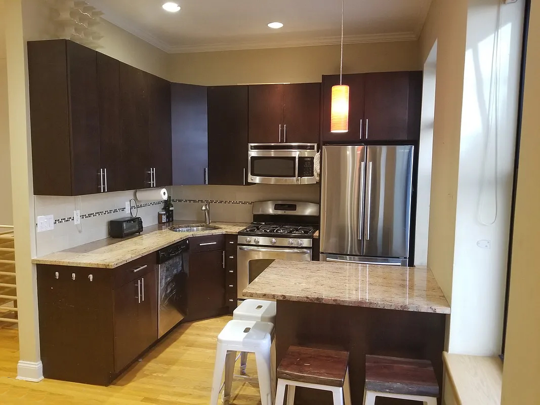 882 Union Street 1A