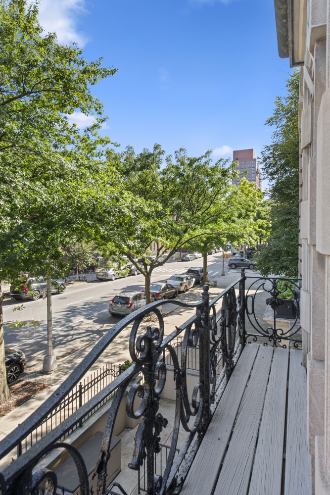 2110 Fifth Avenue 1B