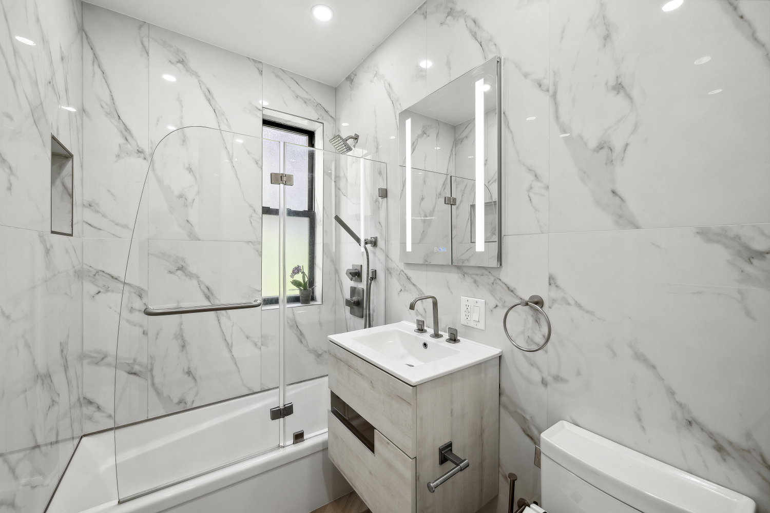 325 East 80th Street 4H