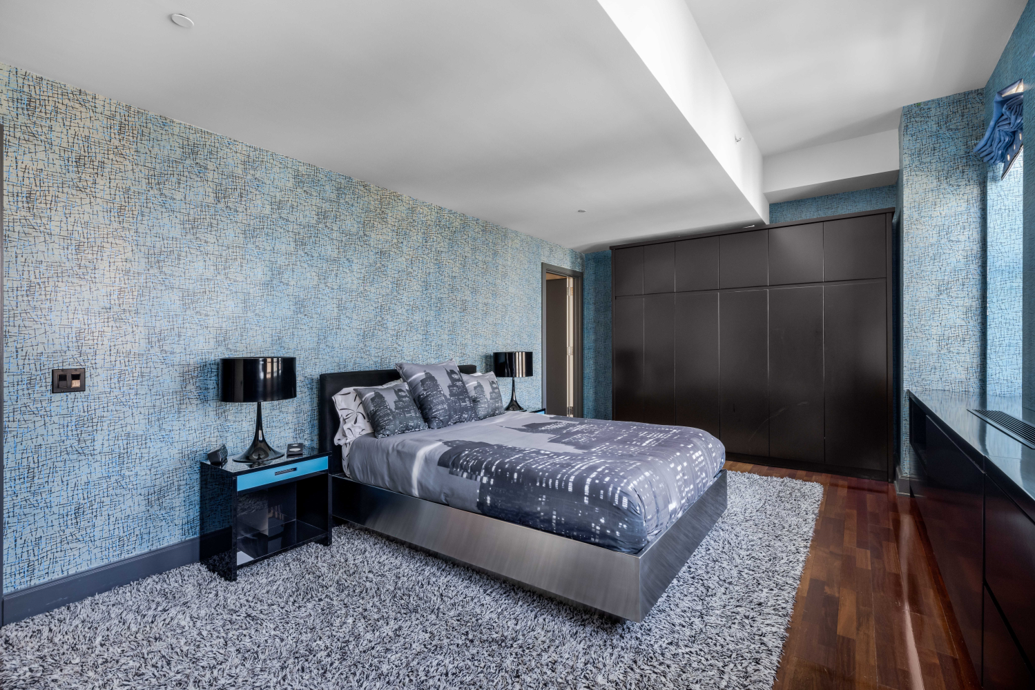 270 North Broadway 24C