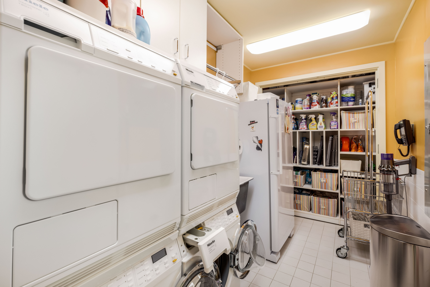 270 North Broadway 24C