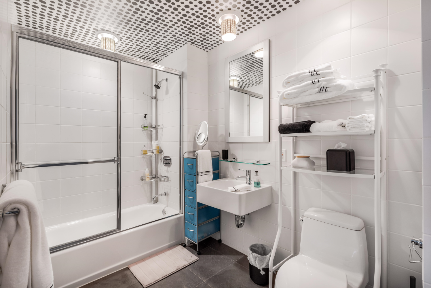 270 North Broadway 24C