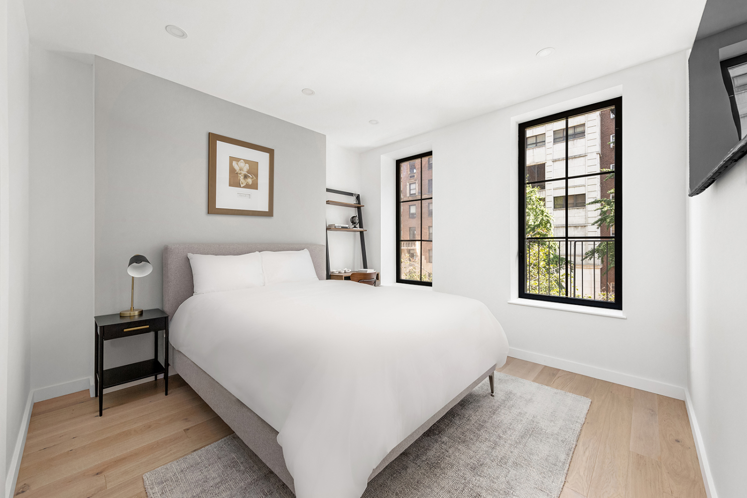 88 East End Avenue 3B