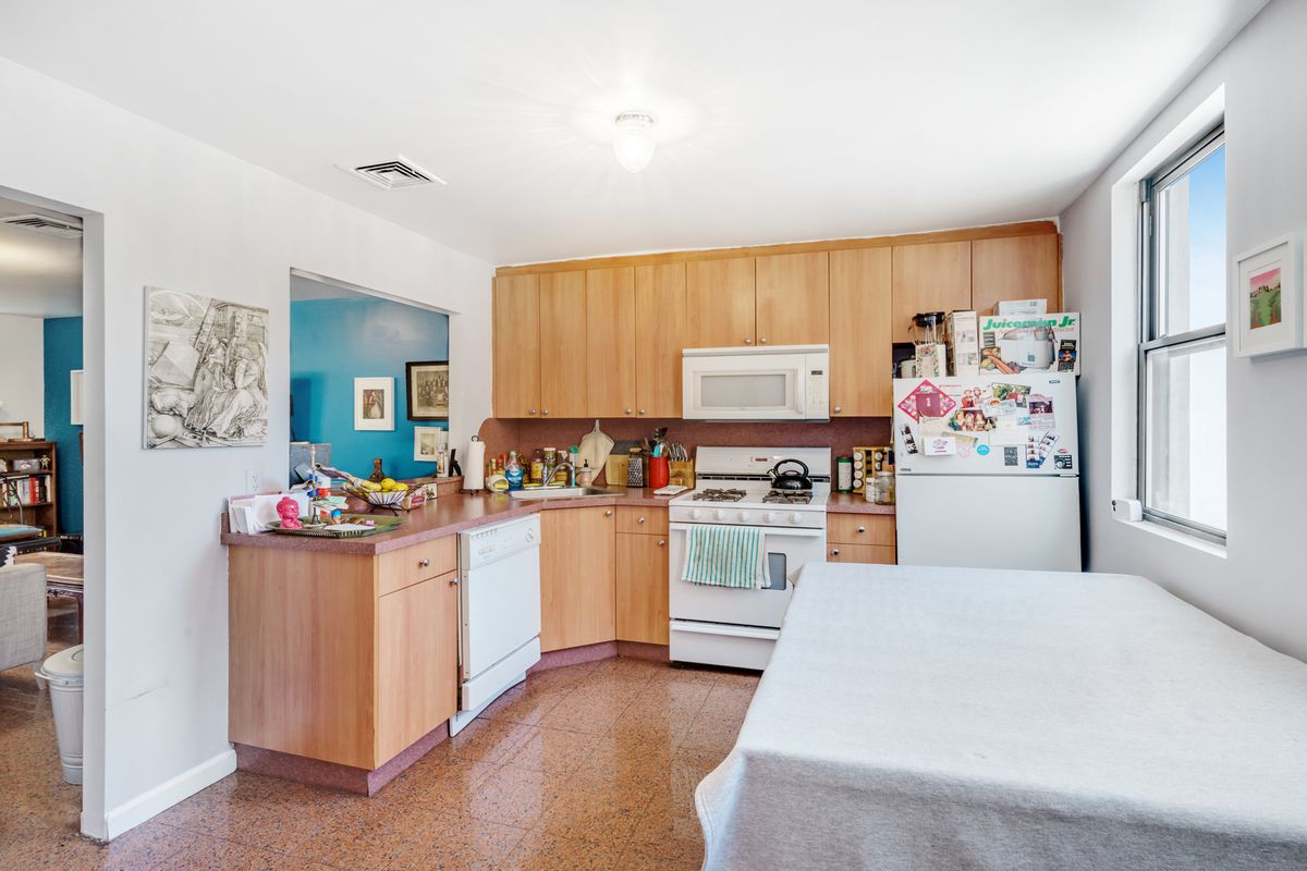 259 Columbia Street 1