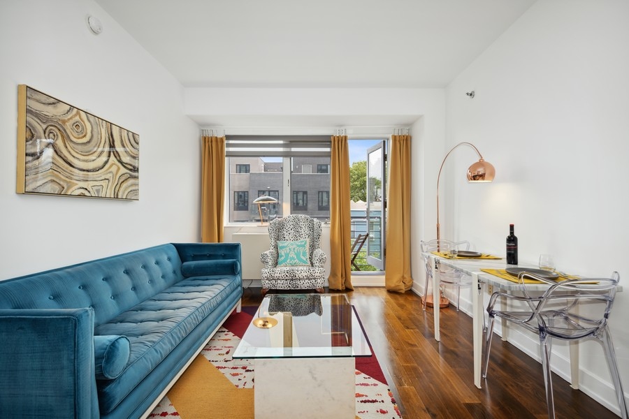100 MASPETH Avenue 4L