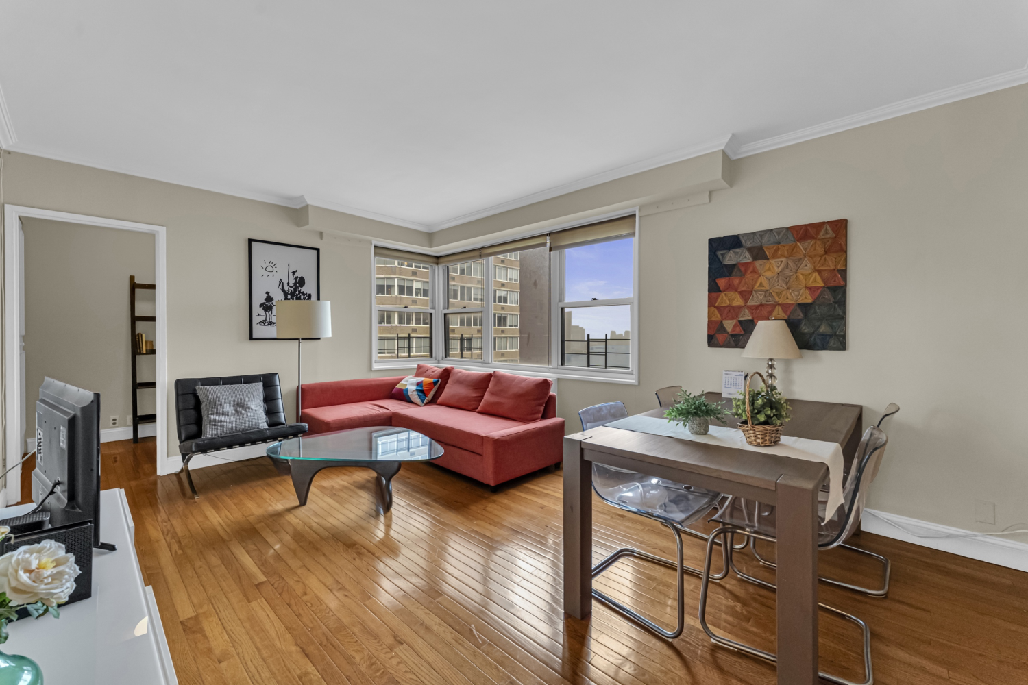 400 East 54th Street 27H