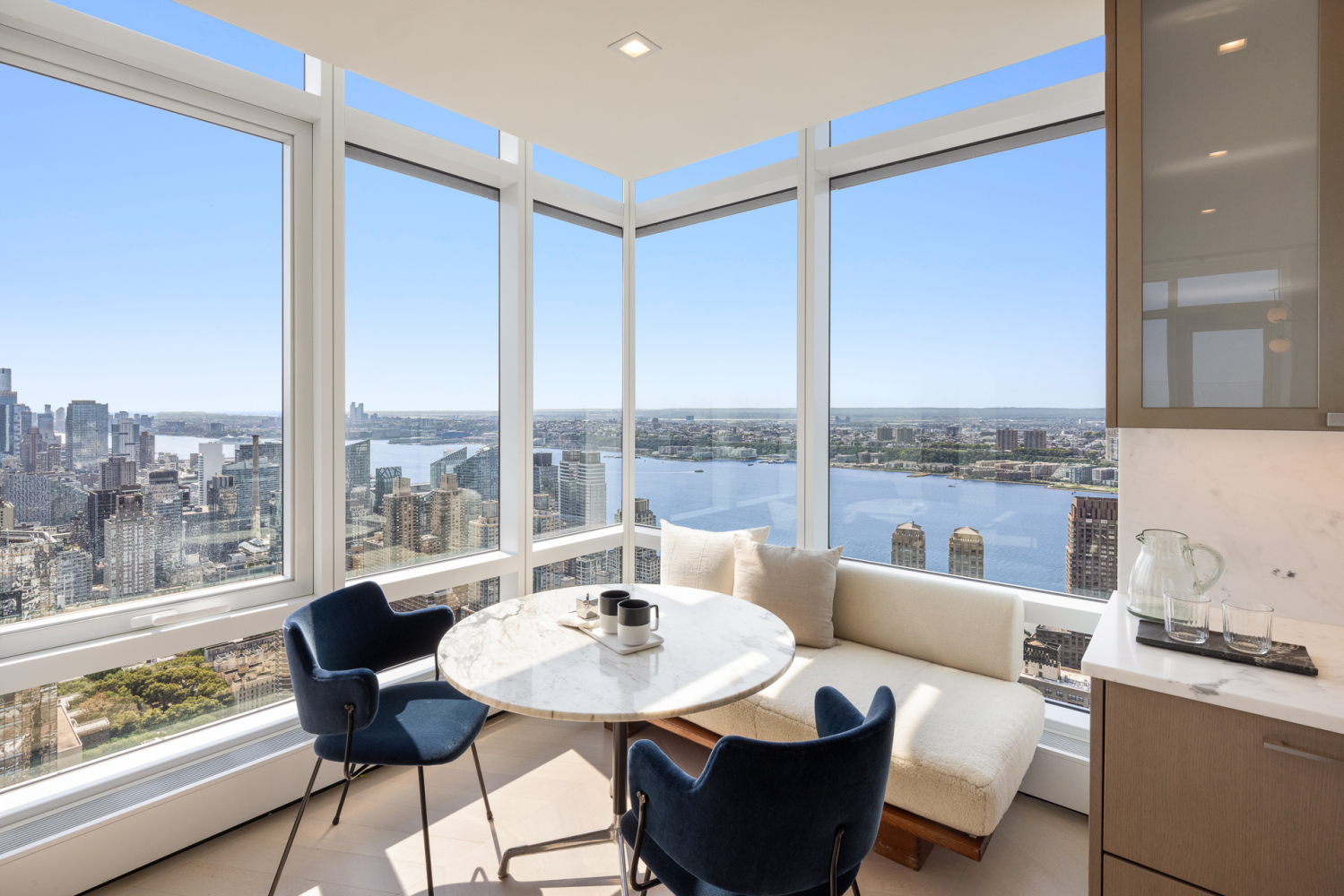 200 Amsterdam Avenue PH2