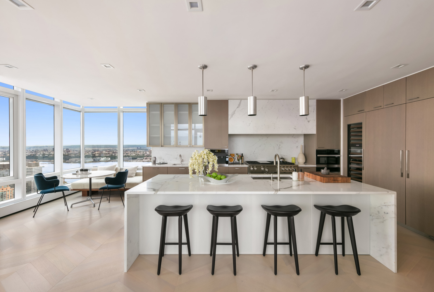 200 Amsterdam Avenue PH2