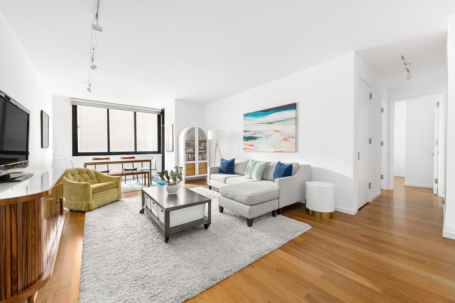 515 East 72nd Street 5J