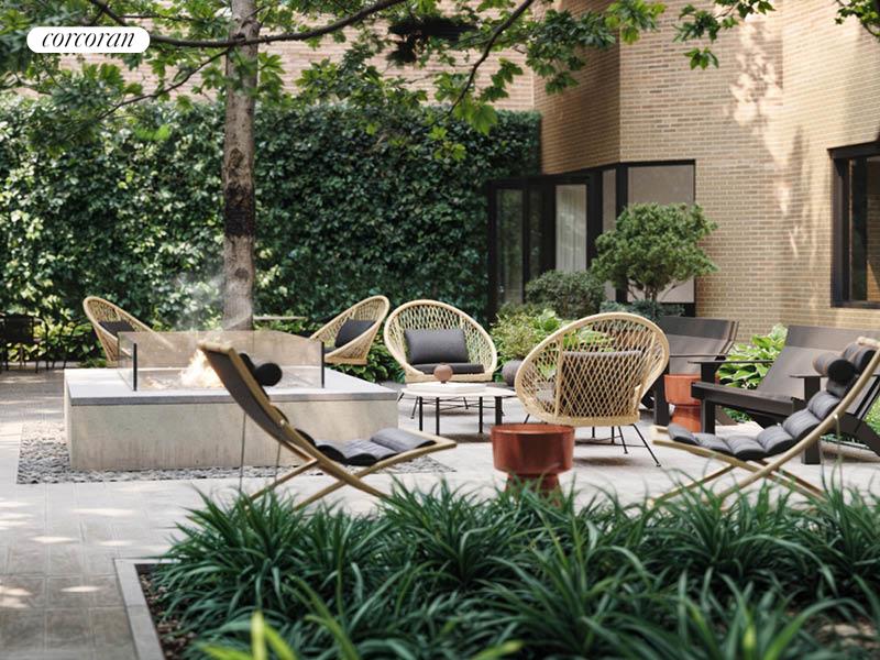 234 E 46TH Street 201
