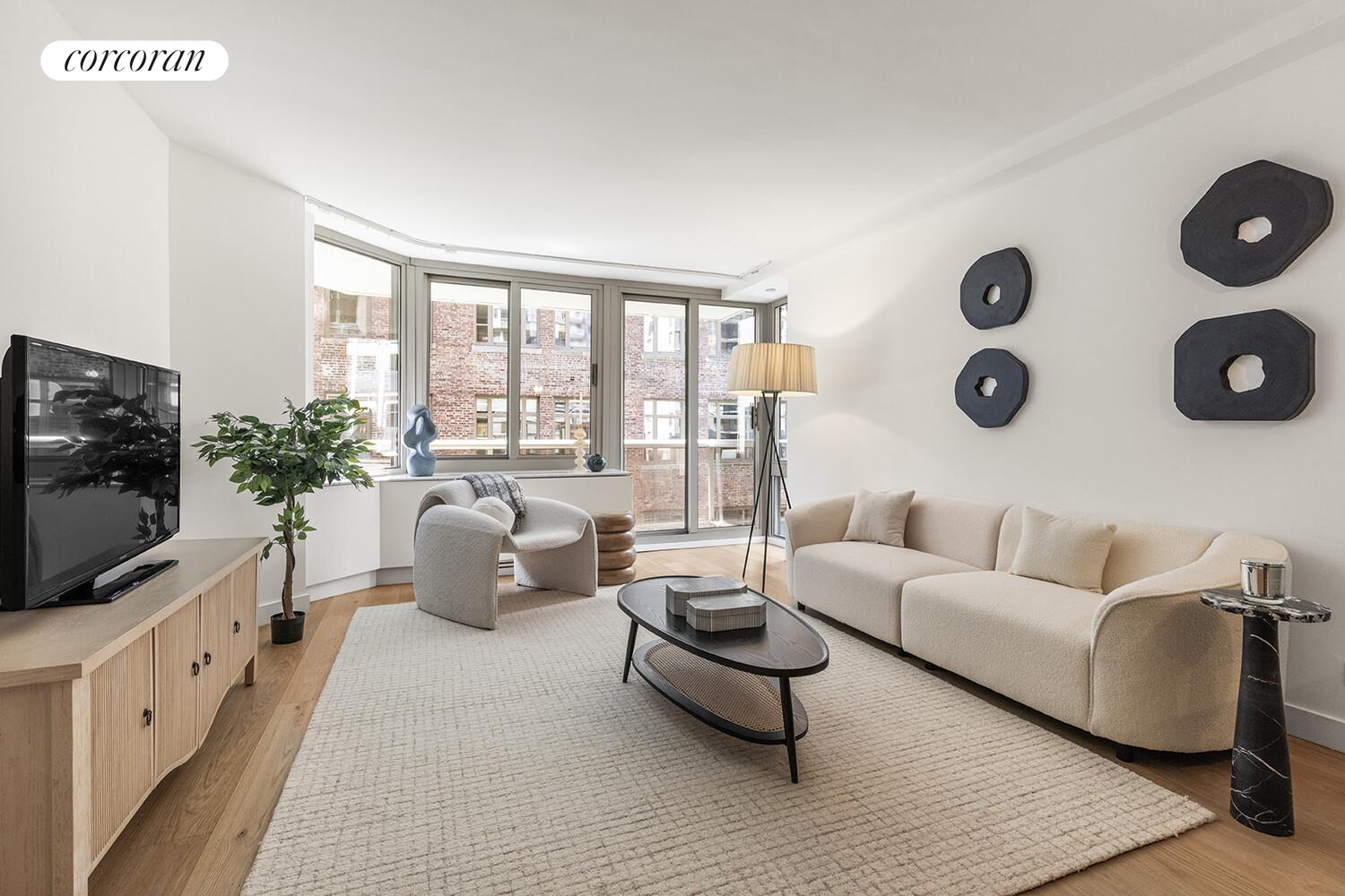 234 E 46TH Street 201