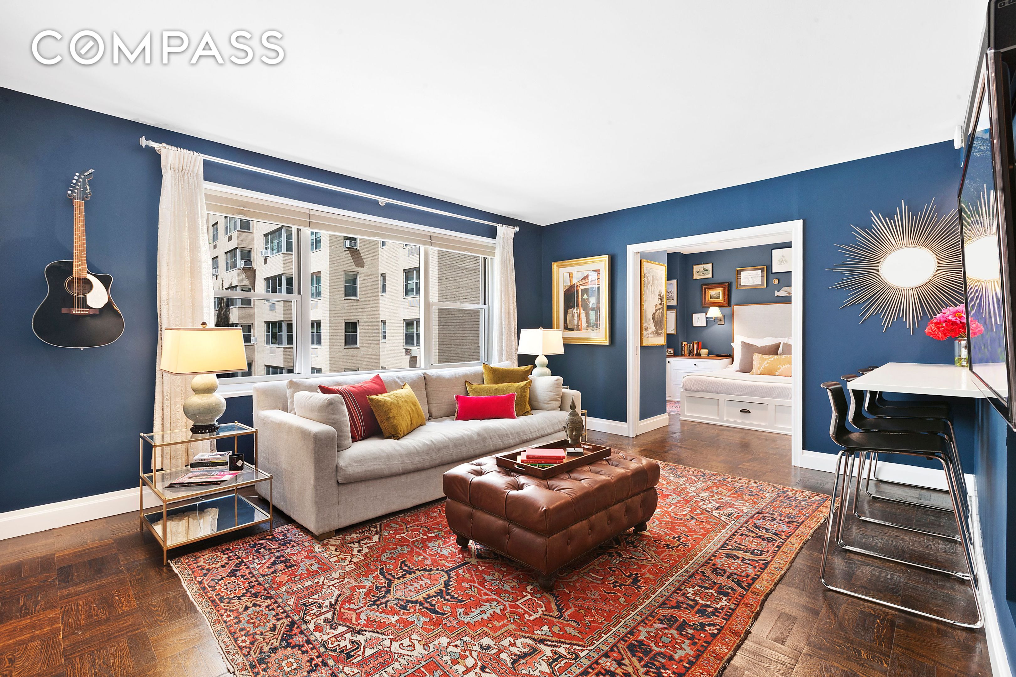 20 E 9th Street 4S