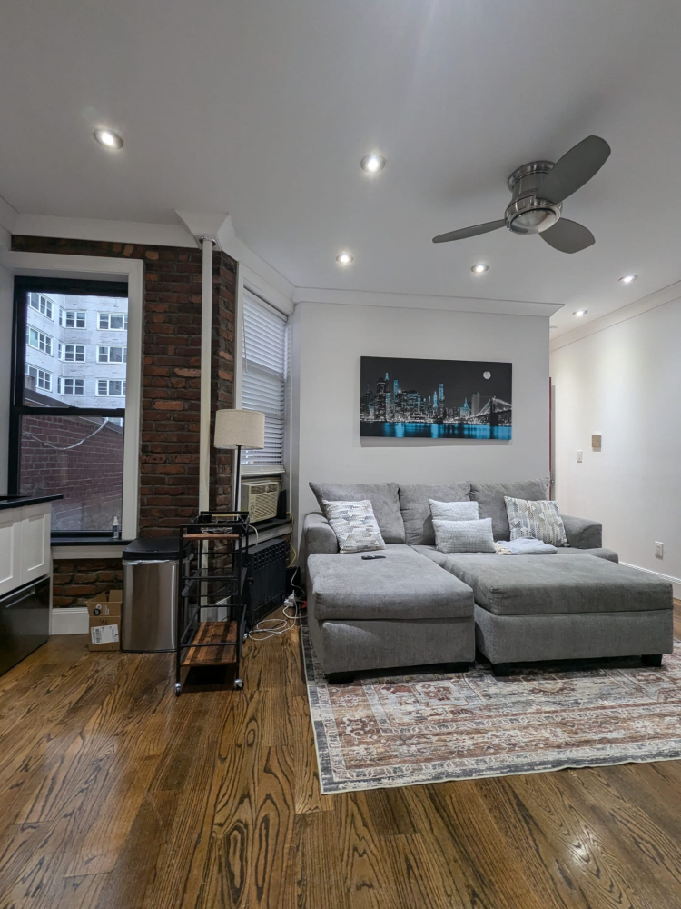 106 West 13th Street 16