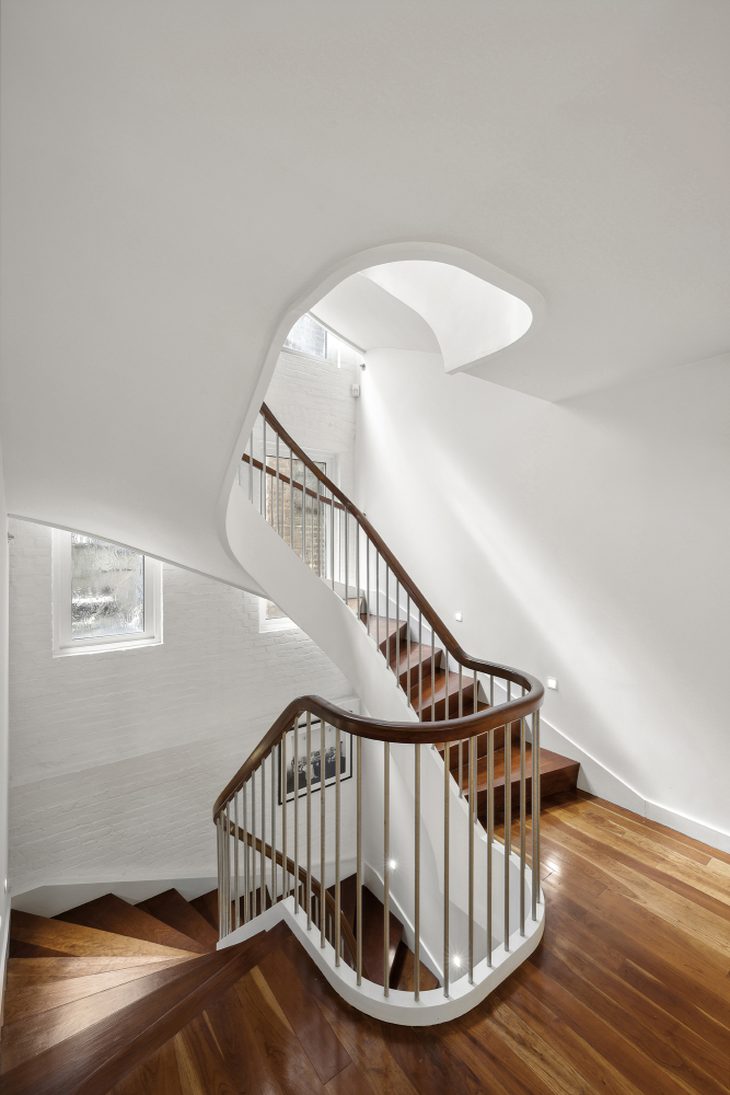 304 West 18th Street