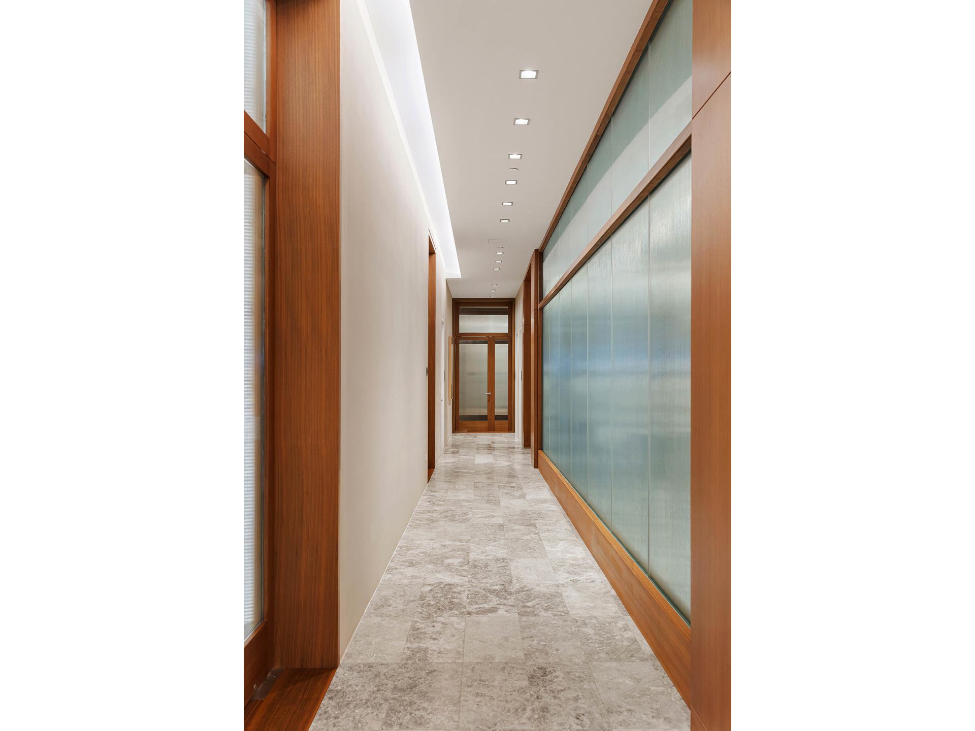 611 W 56TH Street PH30