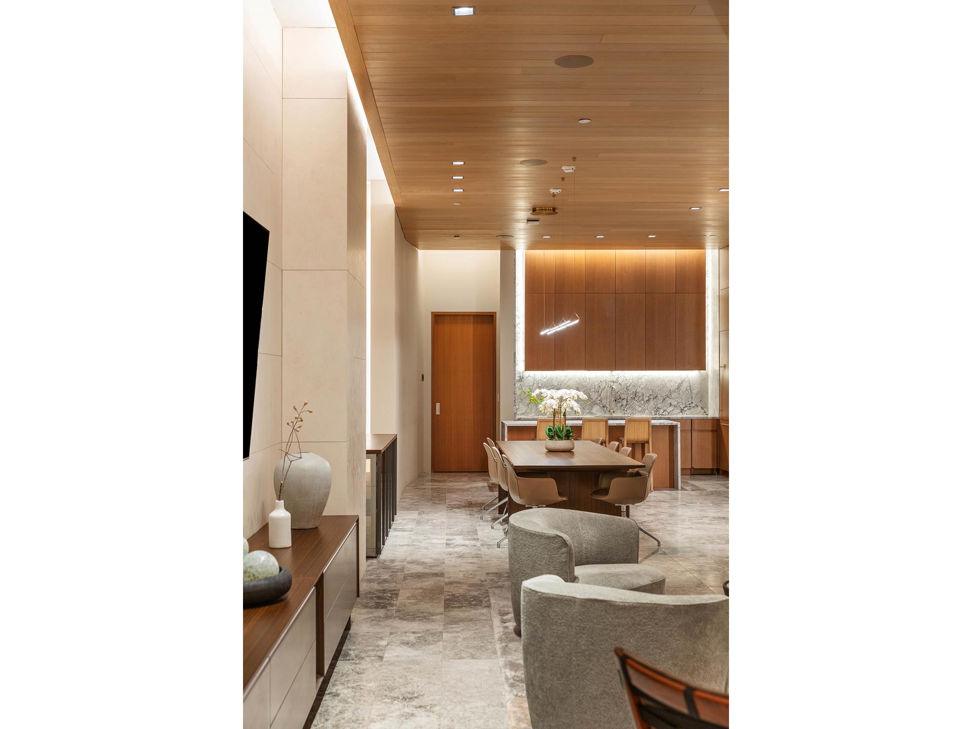 611 W 56TH Street PH30