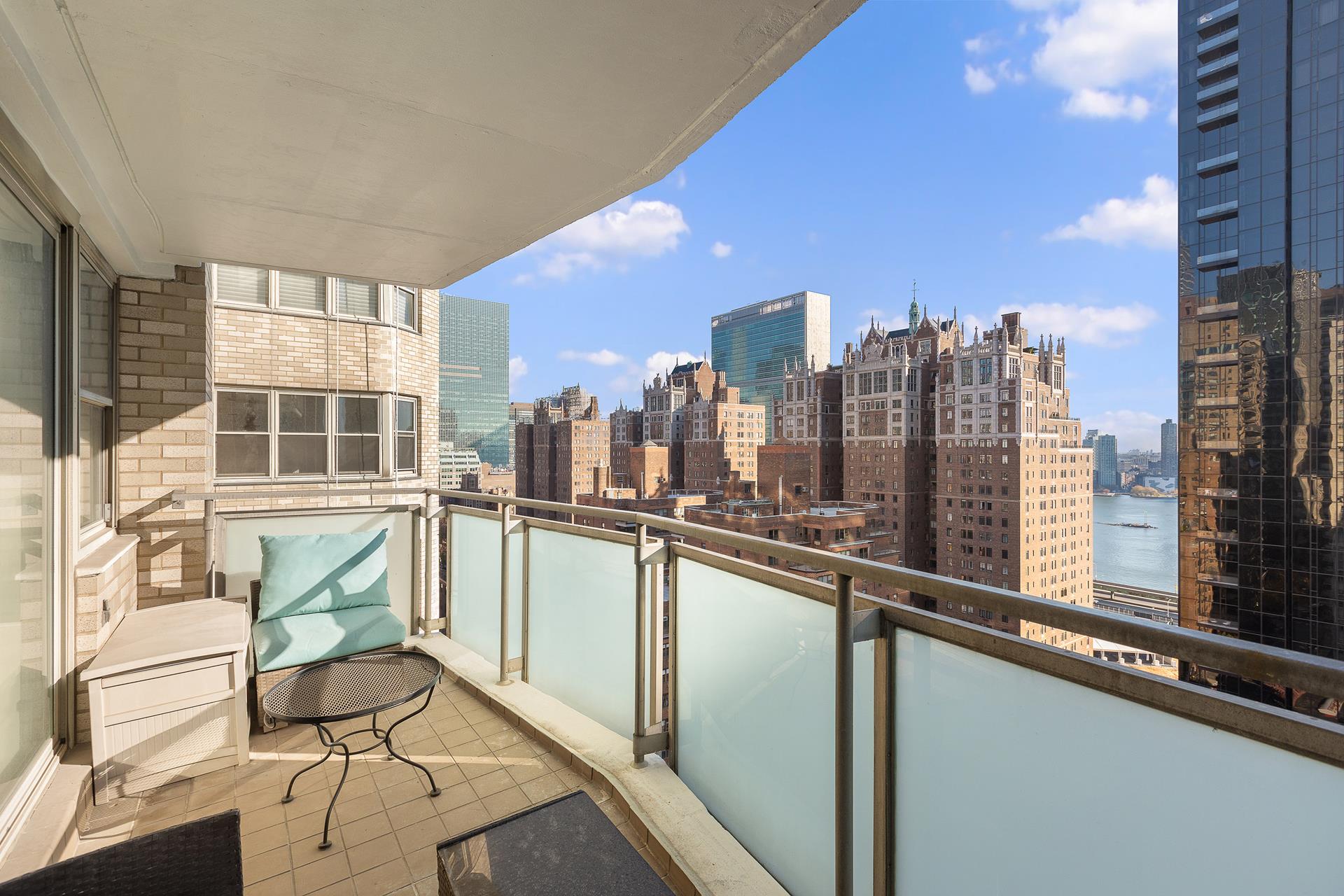 300 E 40TH Street 23F