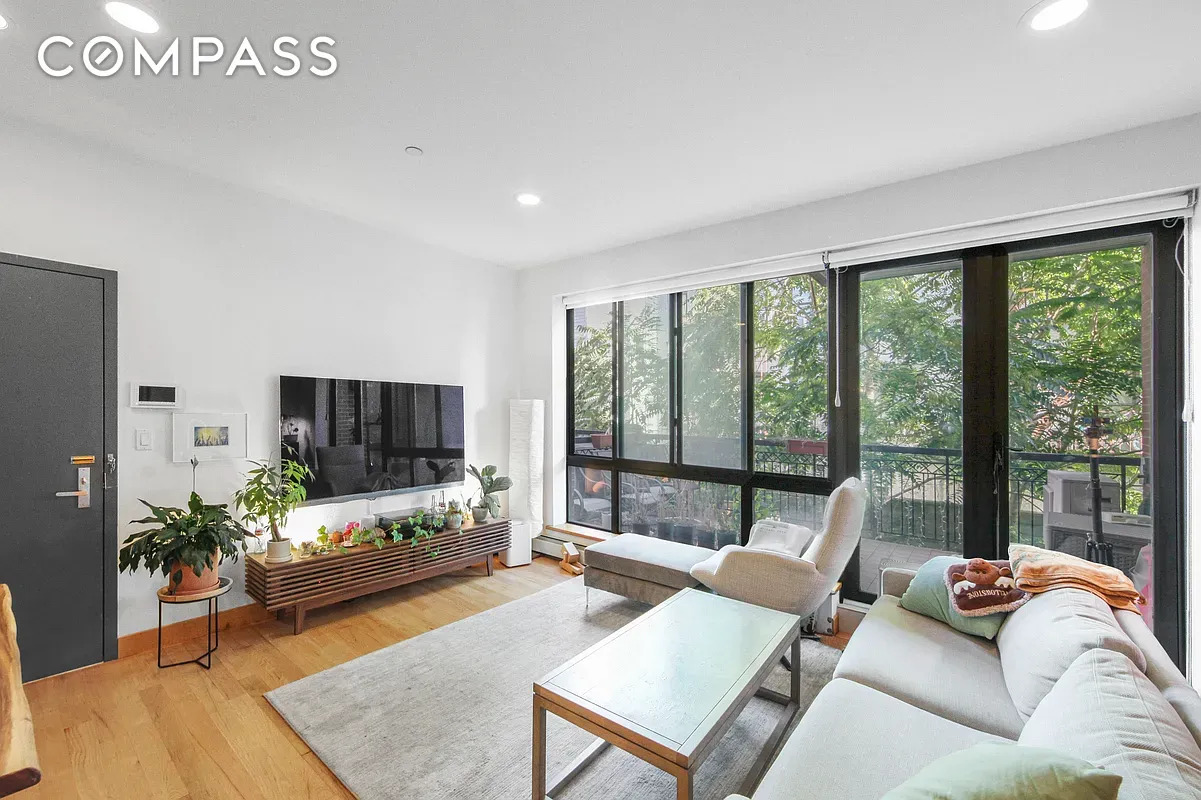 116 Conselyea Street 2B