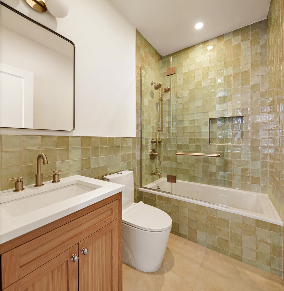 1242 Hancock Street 3A