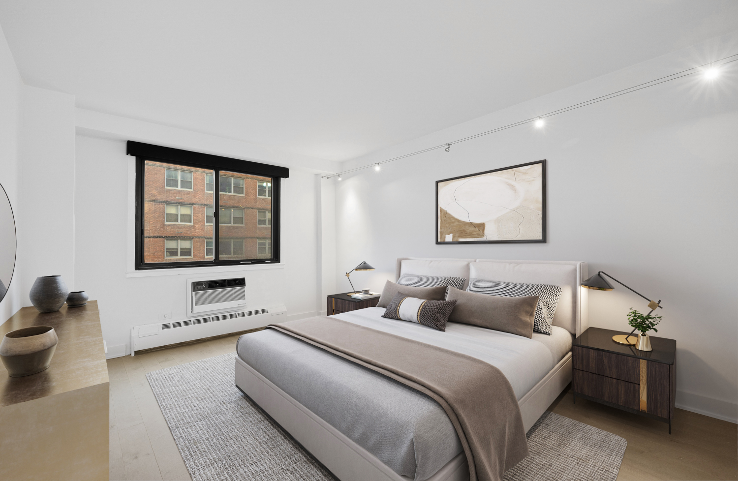 16 West 16th Street 8RS