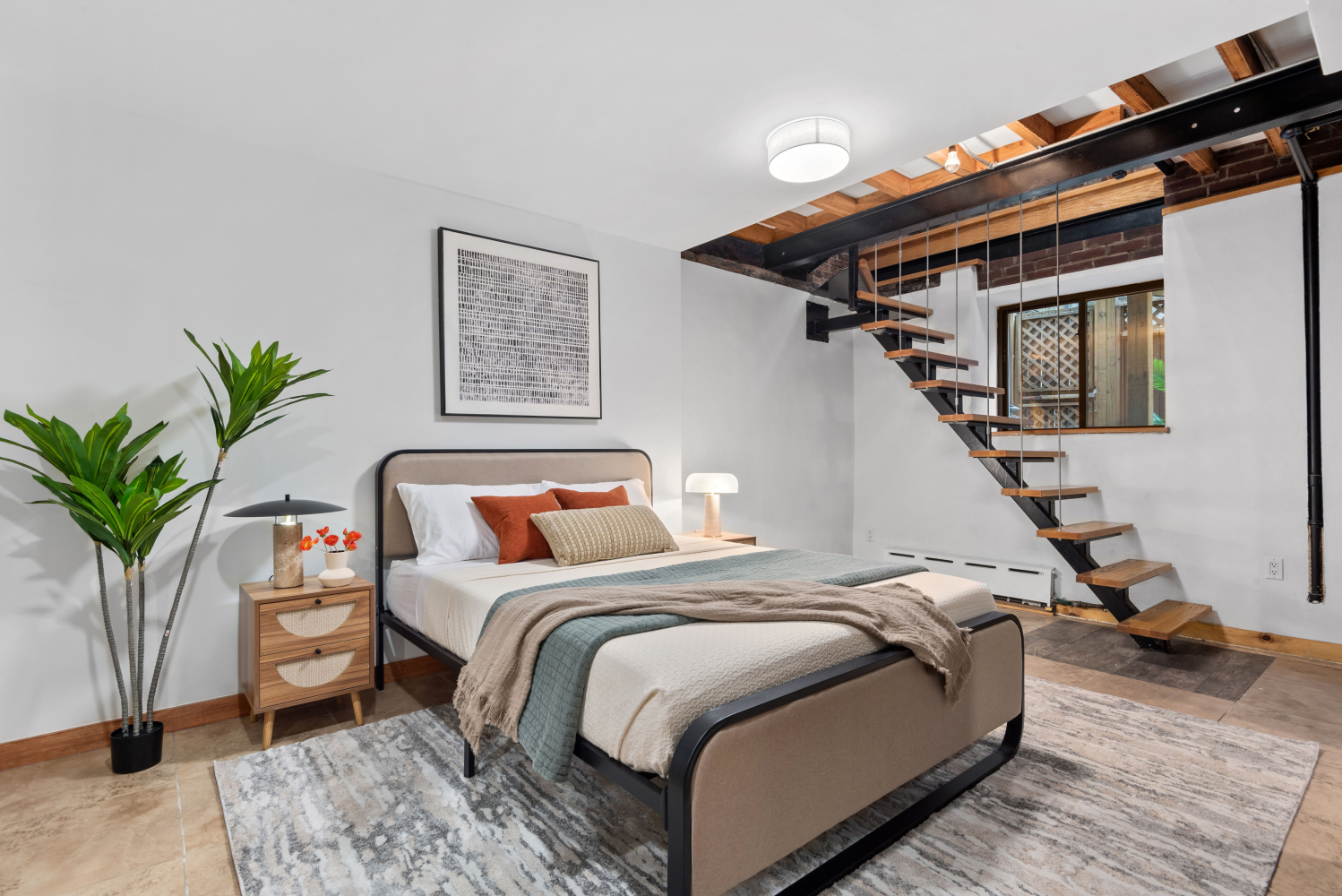 323 East 8th Street 1GC