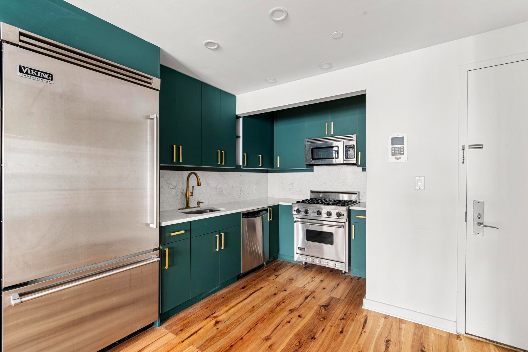 26 Broadway 405