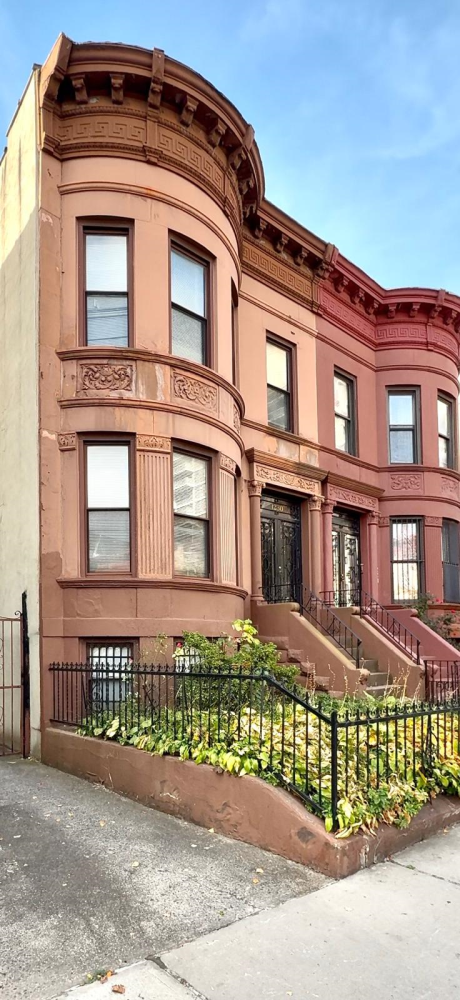 1208 Carroll Street