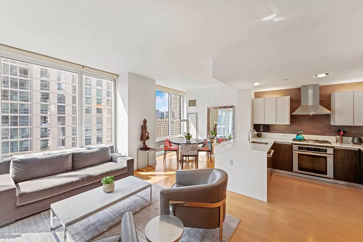 247 West 46th Street 1602