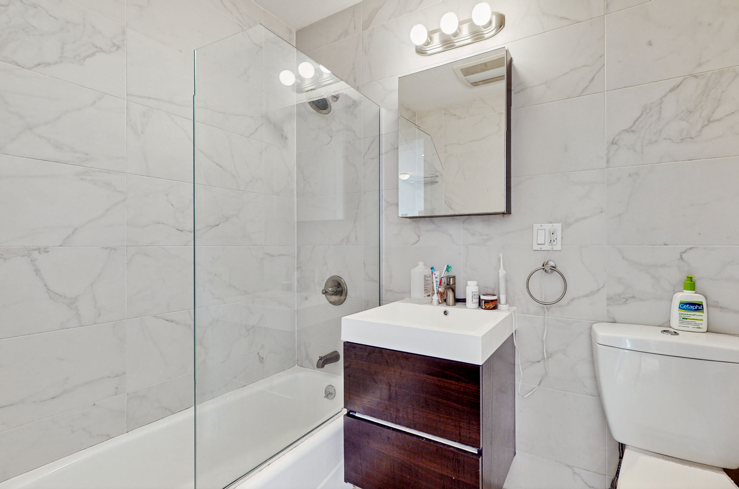 399 East 8th Street 8C