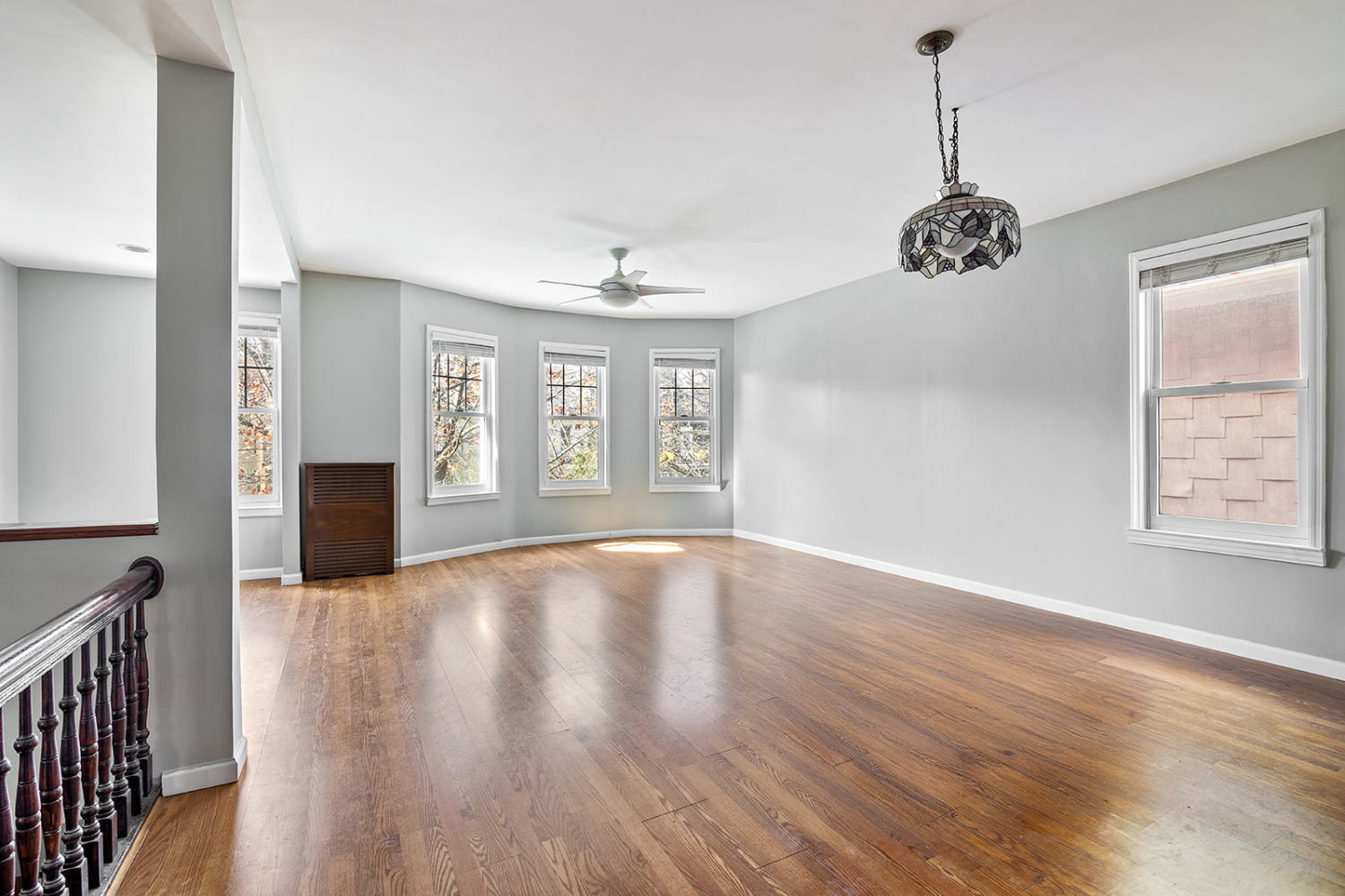 307 E 4TH Street 2