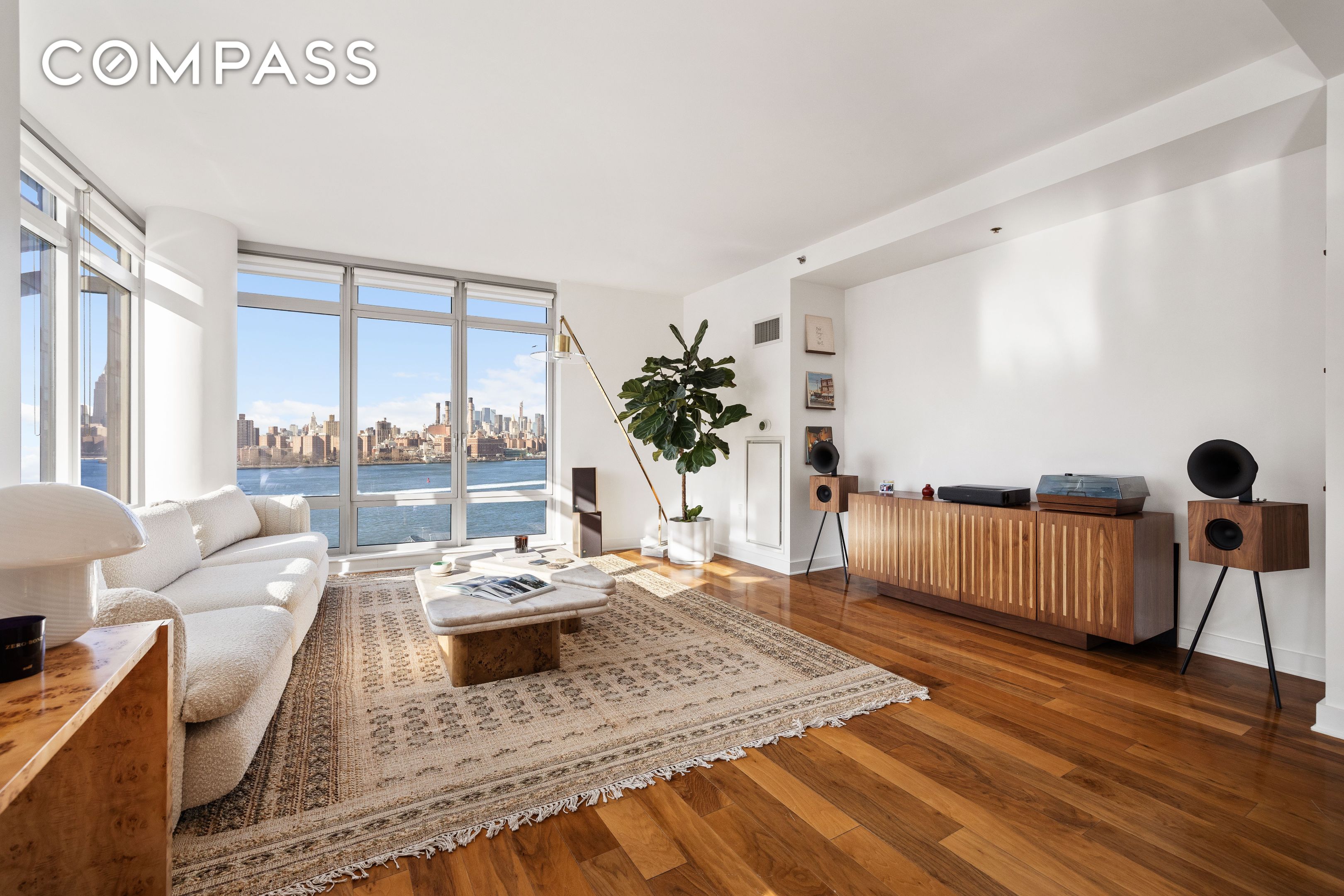 2 Northside Piers 8A
